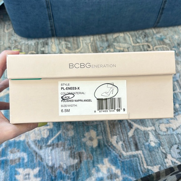 BCBG black stilettos - Picture 3 of 6